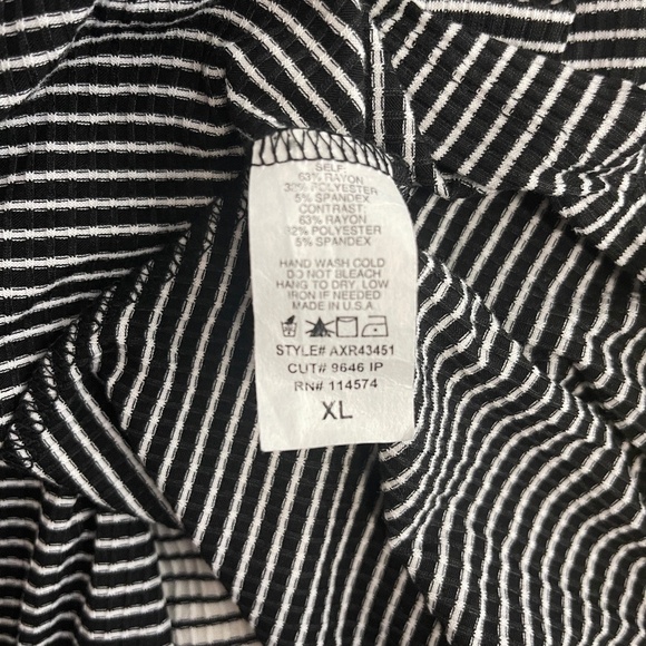 Stripe‎ tunic blouse - Picture 7 of 7